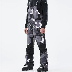 Montec Fawk 2021 black camo snow pants